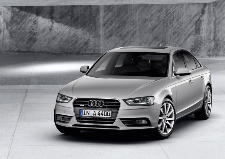  Audi A4 2.0T Quattro Sedan (B8, 8K) 2012 года  (фото 6 из 7)